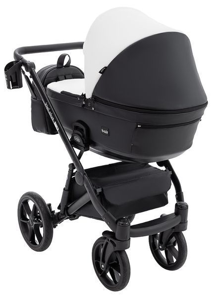 Коляска 2 в 1 Bair Kiwi Plus ECO BKP-51/15 белый / черный 680899 фото